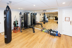 Installation of a basement gym in Springfield